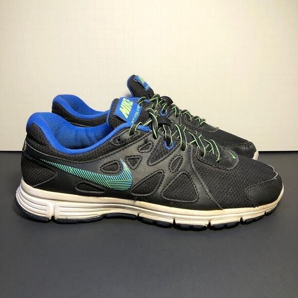 Womens NIKE Revolution 2 Black Running Shoes / Size 9 - Picture 2 of 9